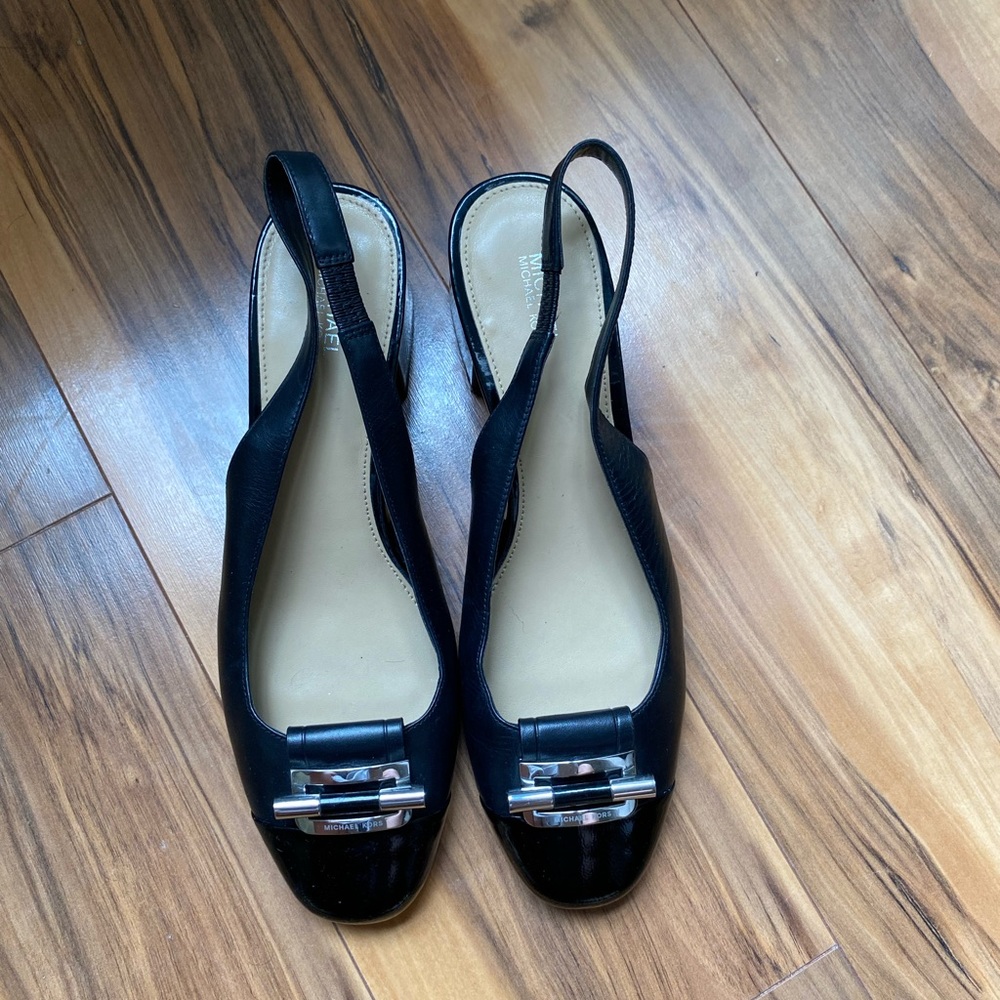 Michael Kors Women's Gloria Slingback Pump